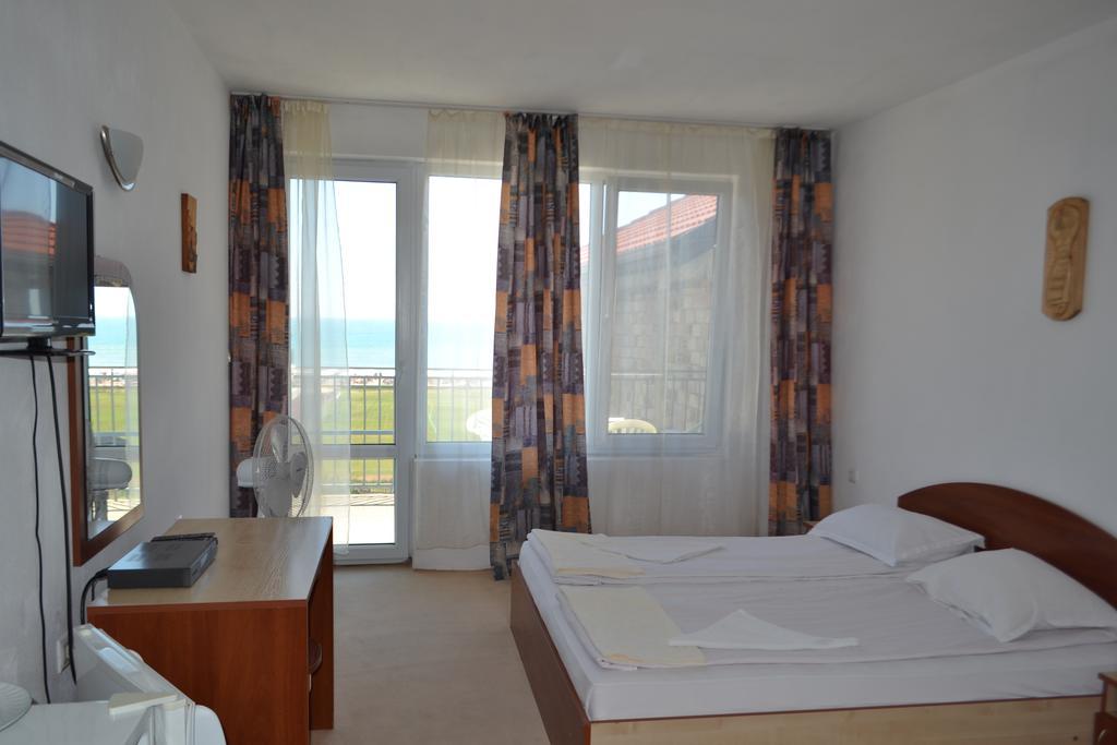 Galina Guest House Obzor Exterior foto